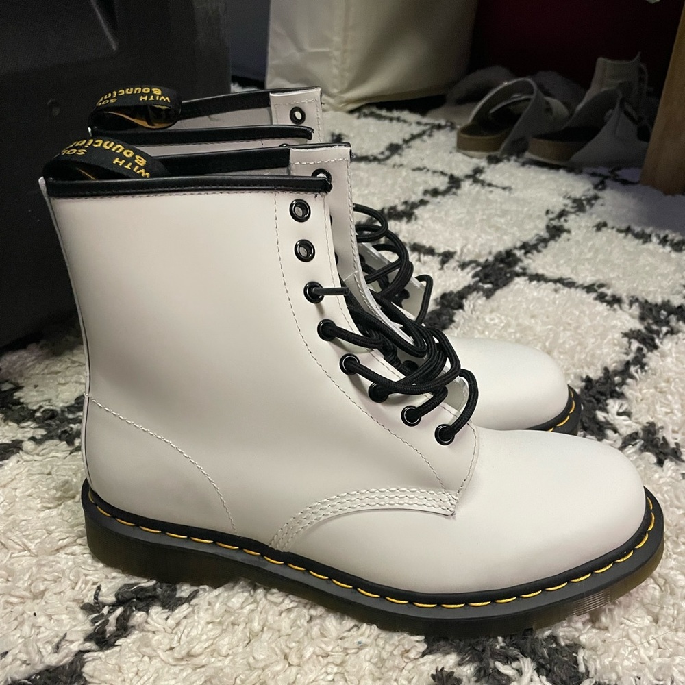 Size 11 brand new dr martens